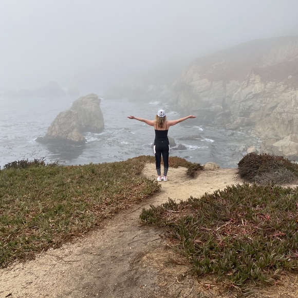 Meet your Posher, Caitlyn - Picture 8 of 8